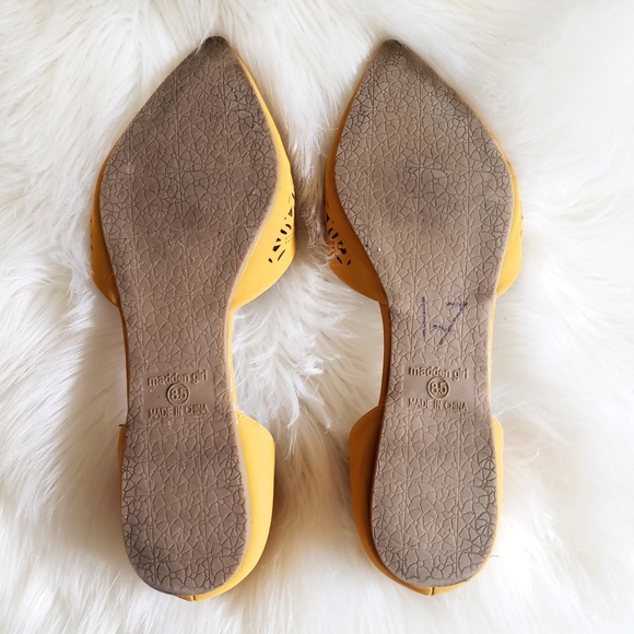 **SOLD** Madden Girl Yellow Lasercut D'orsay Flats - Picture 6 of 10